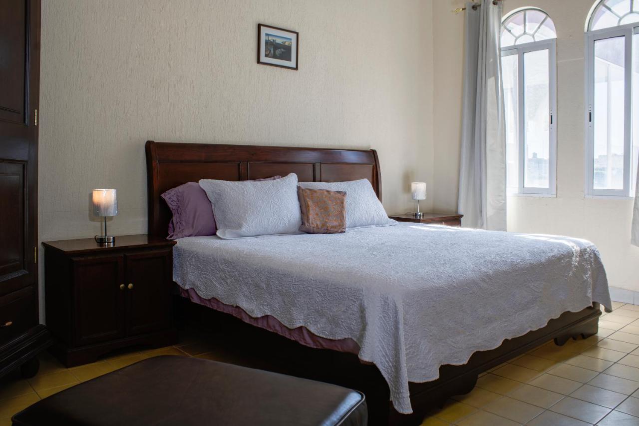 Hotel Gran Domo Leon Bagian luar foto