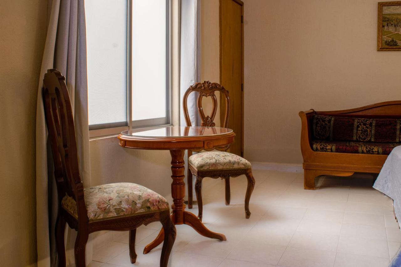 Hotel Gran Domo Leon Bagian luar foto